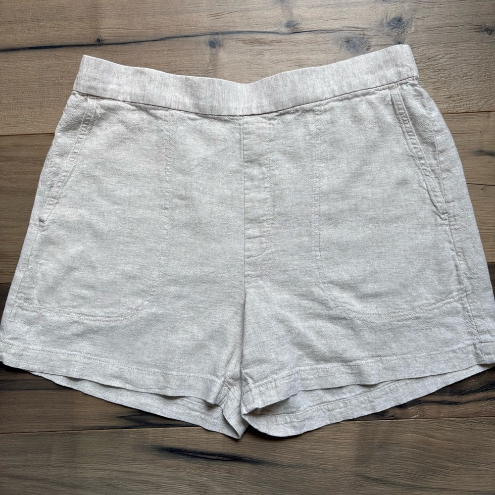 Banana Republic linen shorts